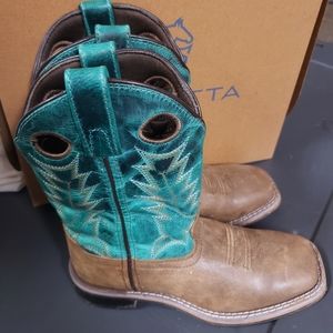 Girls Cowgirl boots